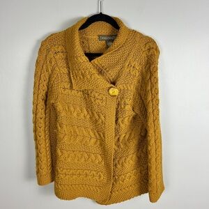 INIS CRAFTS 100% Merino Wool‎ Cable Knit Cardigan Size Small Ireland Mustard